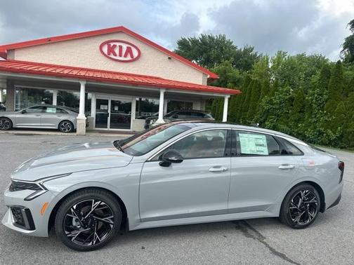 2025 Kia K5 GT-Line