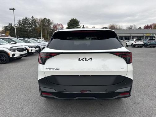 2026 Kia Sportage Hybrid EX