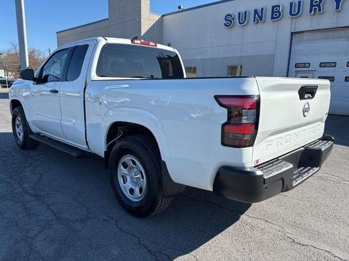 2025 Nissan Frontier S