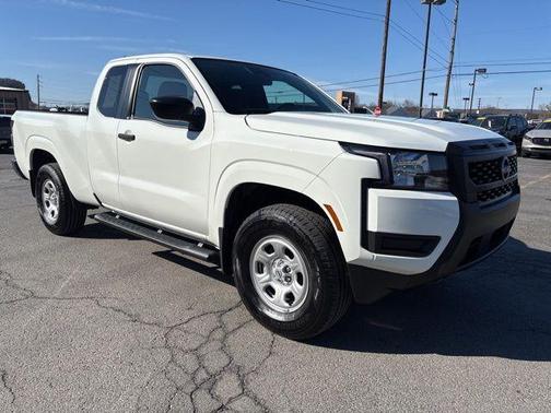 2025 Nissan Frontier S