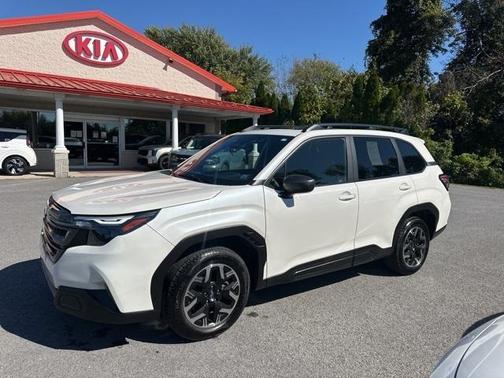 2025 Subaru Forester Premium