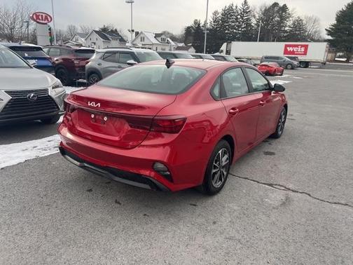2024 Kia Forte LXS