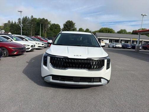 Snow White Pearl 2026 Kia Carnival Hybrid LXS