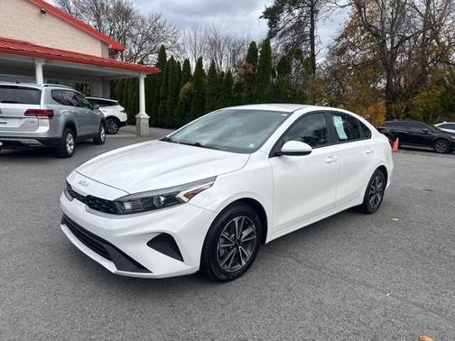2022 Kia Forte LXS