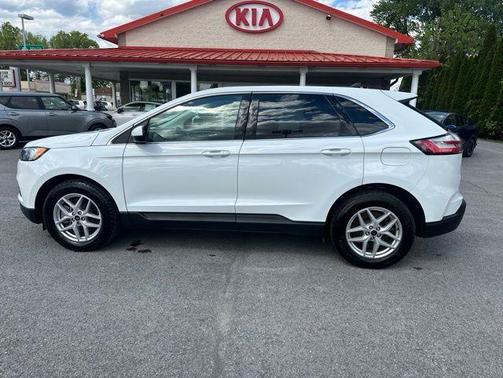 Oxford White 2024 Ford Edge SEL