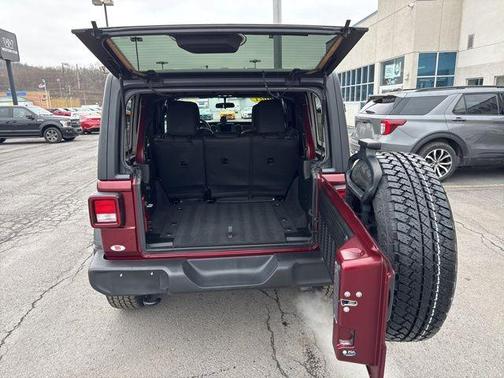 2021 Jeep Wrangler Unlimited Sport Altitude