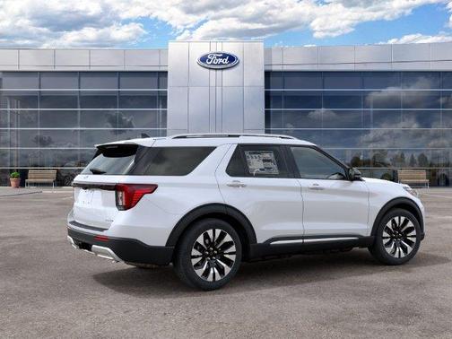Star White 2027 Ford Explorer Platinum