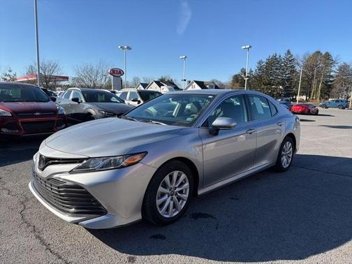 2019 Toyota Camry LE