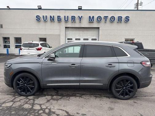 2022 Lincoln Nautilus Reserve