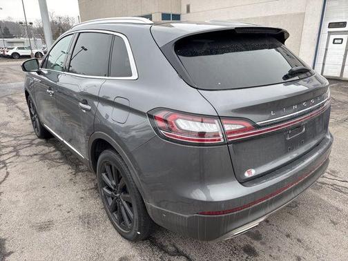 2022 Lincoln Nautilus Reserve