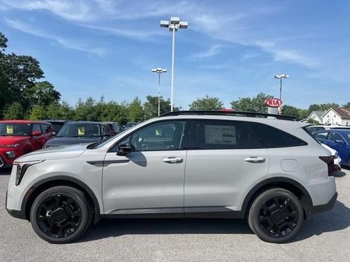 2025 Kia Sorento X-Line EX