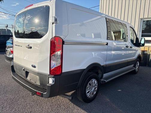 2024 Ford Transit-250 Base