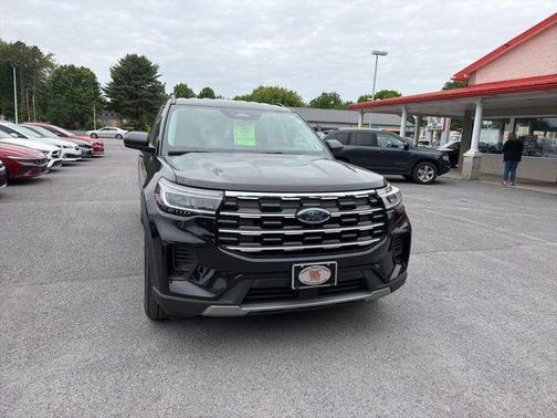 Black Metallic 2025 Ford Explorer Active