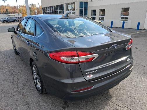 2020 Ford Fusion SEL