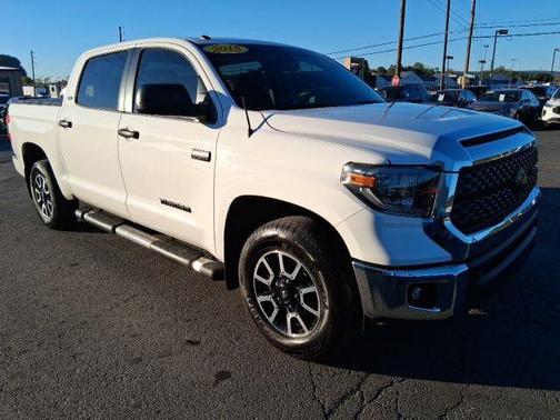 2018 Toyota Tundra SR5