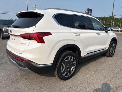 2022 Hyundai SANTA FE HEV SEL Premium
