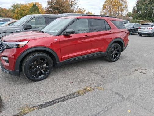 2023 Ford Explorer ST-Line
