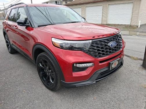 2023 Ford Explorer ST-Line