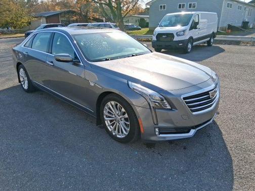 2018 Cadillac CT6 2.0L Turbo Luxury