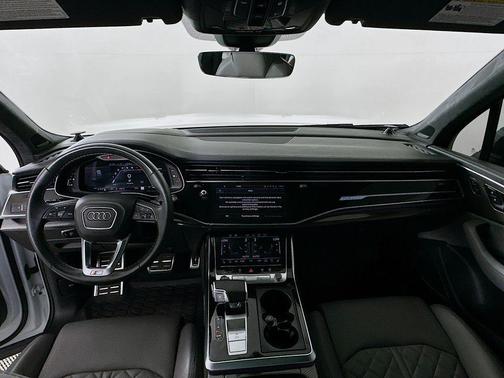 Glacier White Metallic 2023 Audi SQ7 4.0T Premium Plus