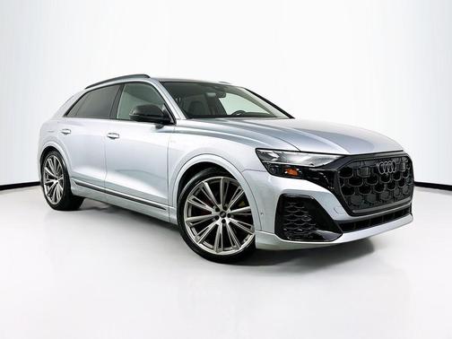 Satellite Silver Metallic 2026 Audi Q8 55 Premium