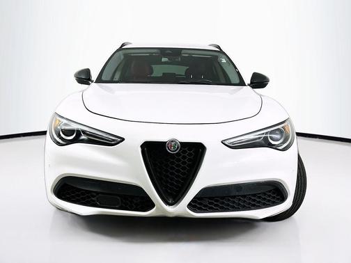 Alfa White 2020 Alfa Romeo Stelvio Base