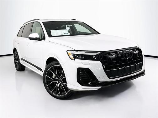 2025 Audi Q7 55 Premium Plus