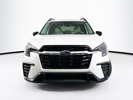 Crystal White Pearl 2026 Subaru Ascent Limited