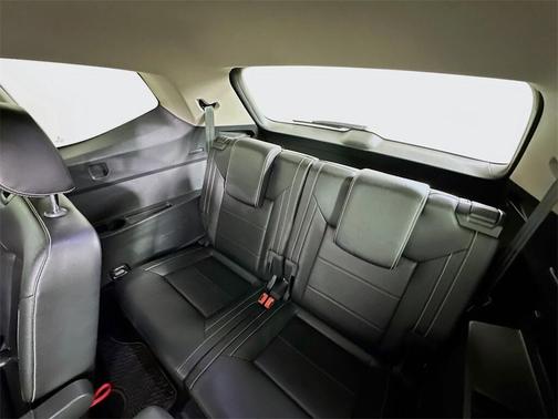 2021 Volkswagen Atlas 3.6 V6 SE w/ Technology R-Line