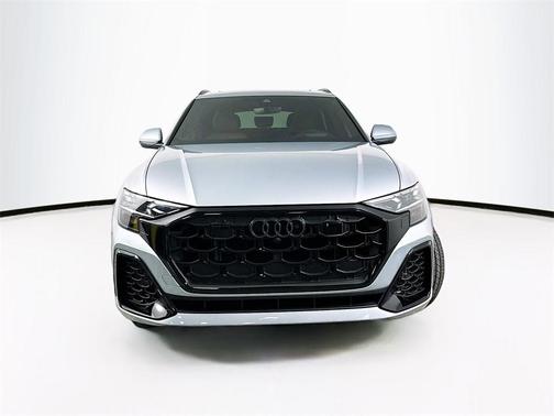 2025 Audi Q8 55 Premium