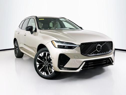 2026 Volvo XC60 B5 Plus