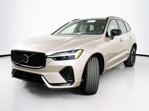 2026 Volvo XC60 B5 Plus