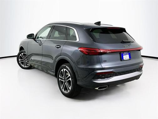 2025 Audi Q5 2.0T quattro Premium