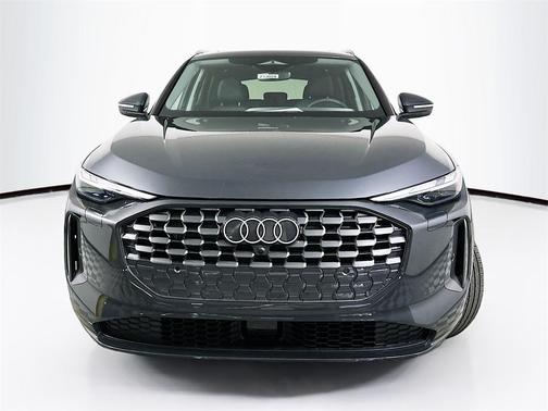 2025 Audi Q5 2.0T quattro Premium