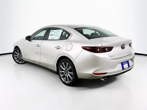 2025 Mazda Mazda3 FWD w/Preferred Package