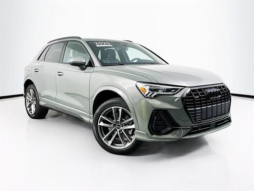 2025 Audi Q3 45 S line Premium