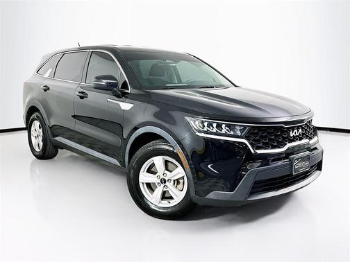 2023 Kia Sorento LX