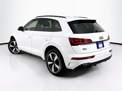 2024 Audi Q5 45 S line quattro Premium