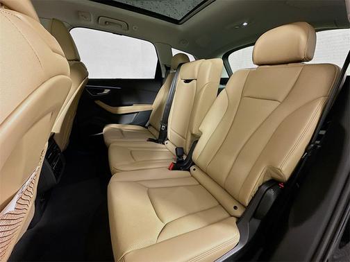 2026 Audi Q7 55 Premium Plus