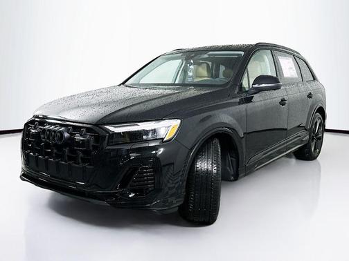 2026 Audi Q7 55 Premium Plus