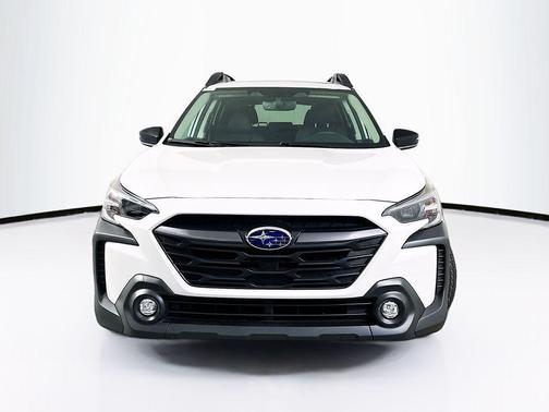 Crystal White Pearl 2025 Subaru Outback Premium
