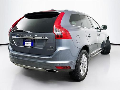 2017 Volvo XC60 T5 Inscription
