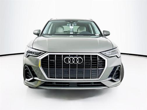 2025 Audi Q3 45 S line Premium