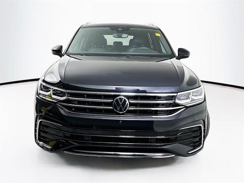 2023 Volkswagen Tiguan 2.0T SEL R-Line
