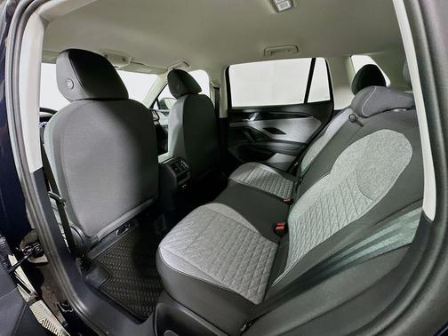 Deep Black Pearl 2026 Volkswagen Tiguan 2.0T S