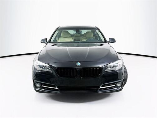 2016 BMW 528 i