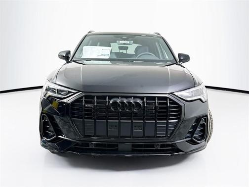 2025 Audi Q3 45 S line Premium