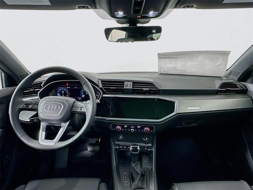 2025 Audi Q3 45 S line Premium