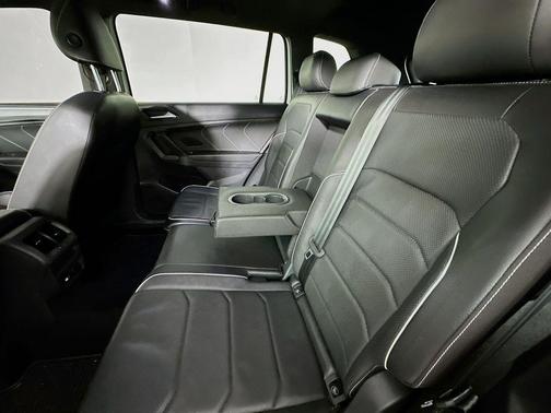 2022 Volkswagen Tiguan 2.0T SEL R-Line