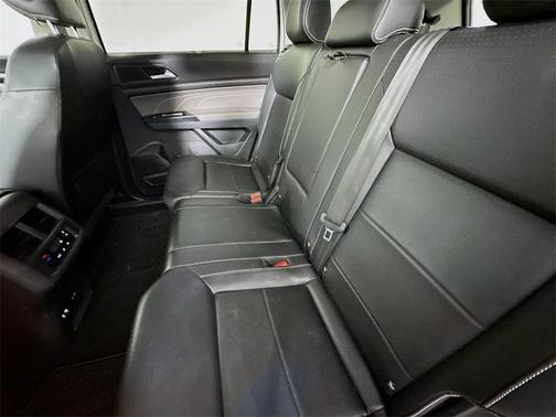 2021 Volkswagen Atlas 3.6 V6 SE w/ Technology